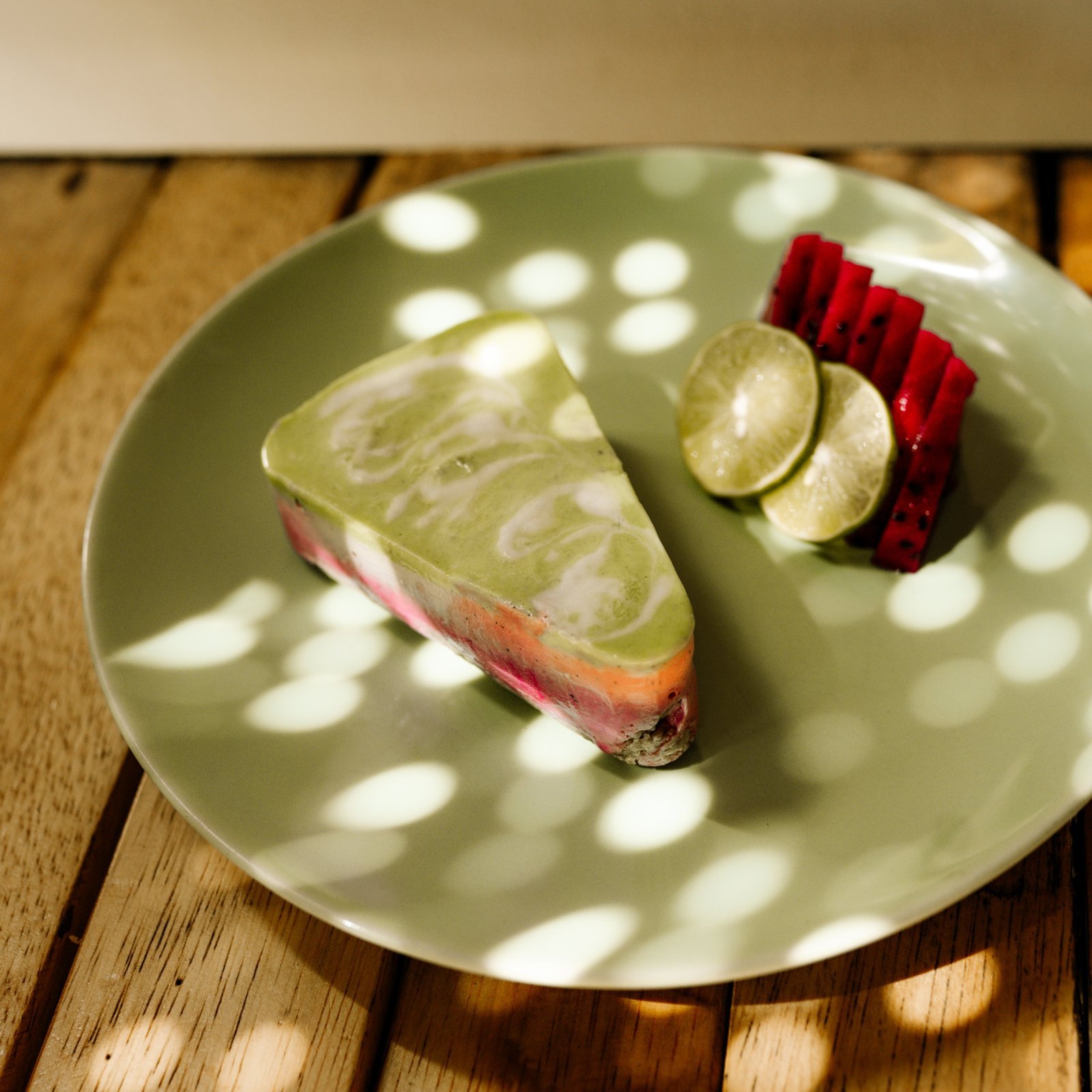 Dragonfruit Pandan Cake
